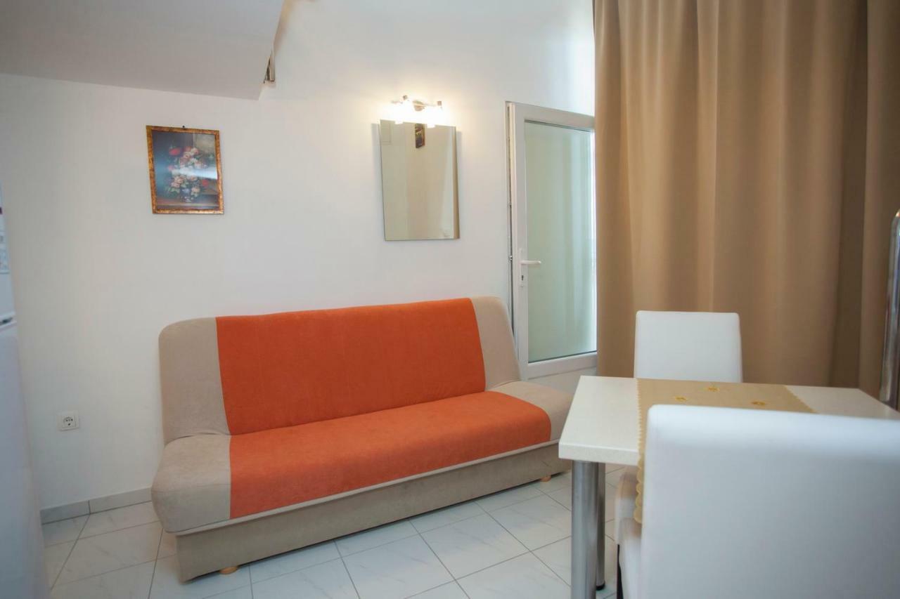 Apartments Vlado Podgora Exterior foto